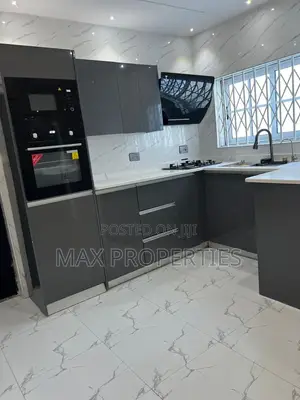 4bdrm House in Amasaman for sale