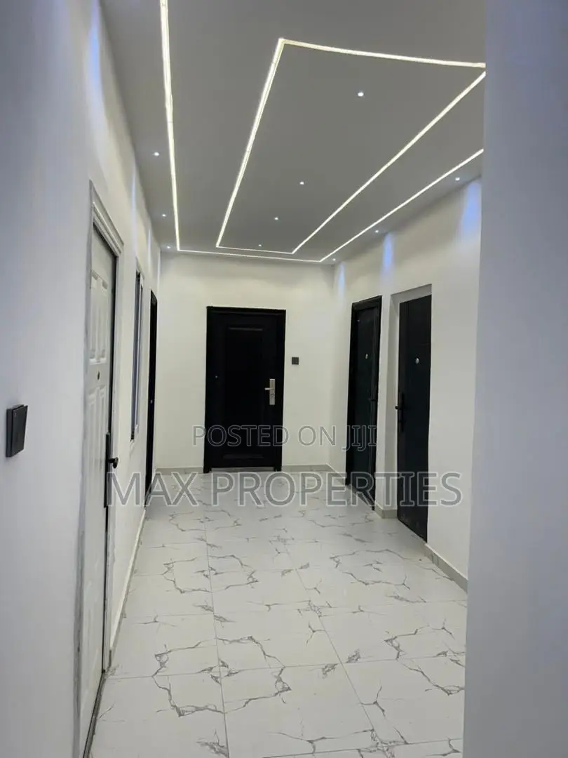 4bdrm House in Amasaman for sale