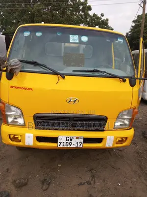 Hyundai Mighty 2