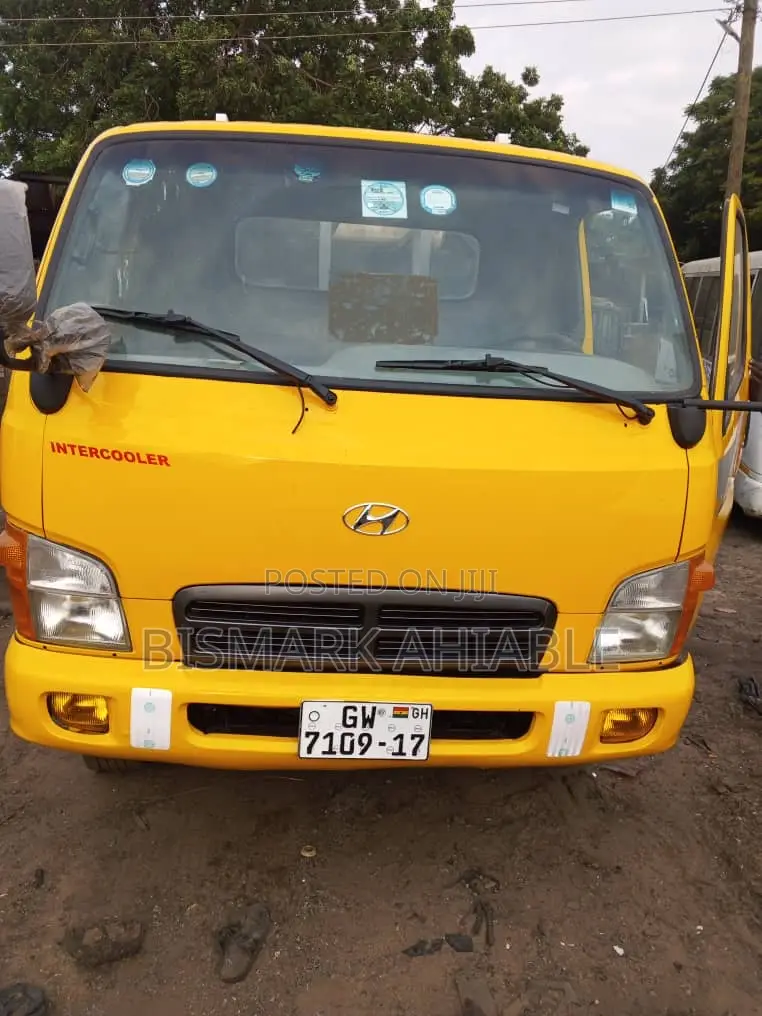 Hyundai Mighty 2