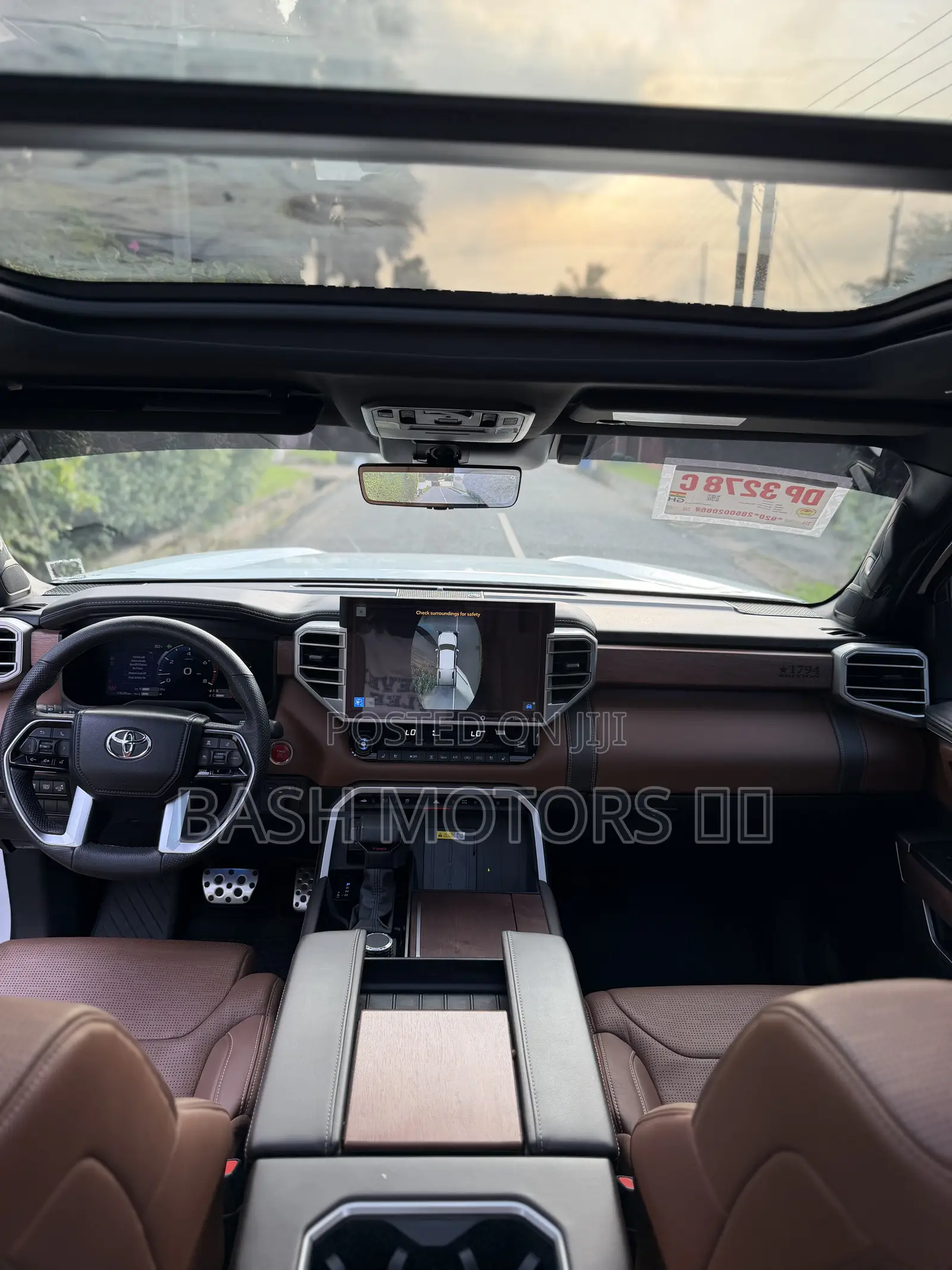 Toyota Tundra 1794 Edition CrewMax 5.5' Bed 2024 White