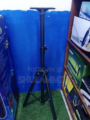 Speaker Stand