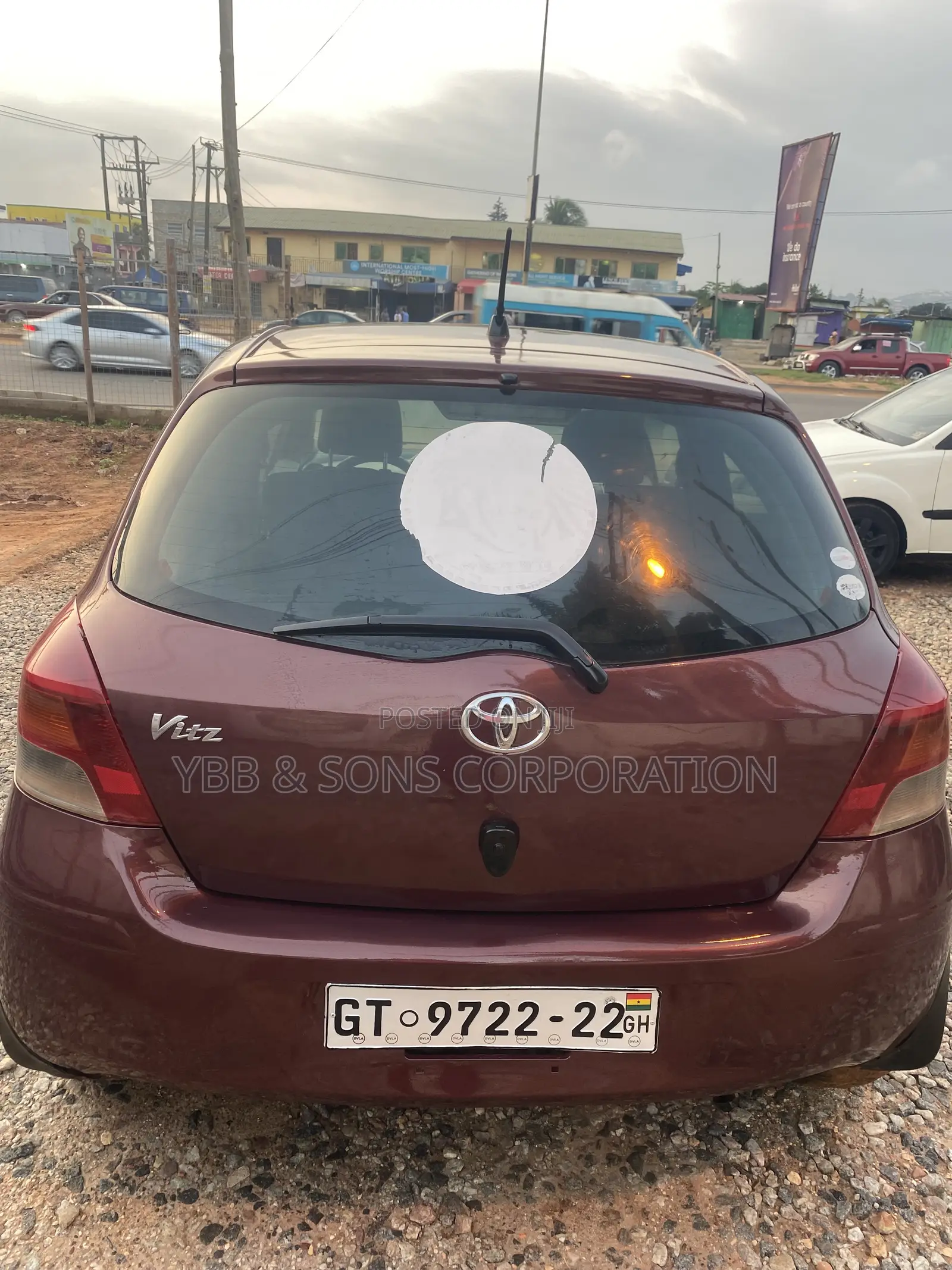 Toyota Vitz 2010 Brown