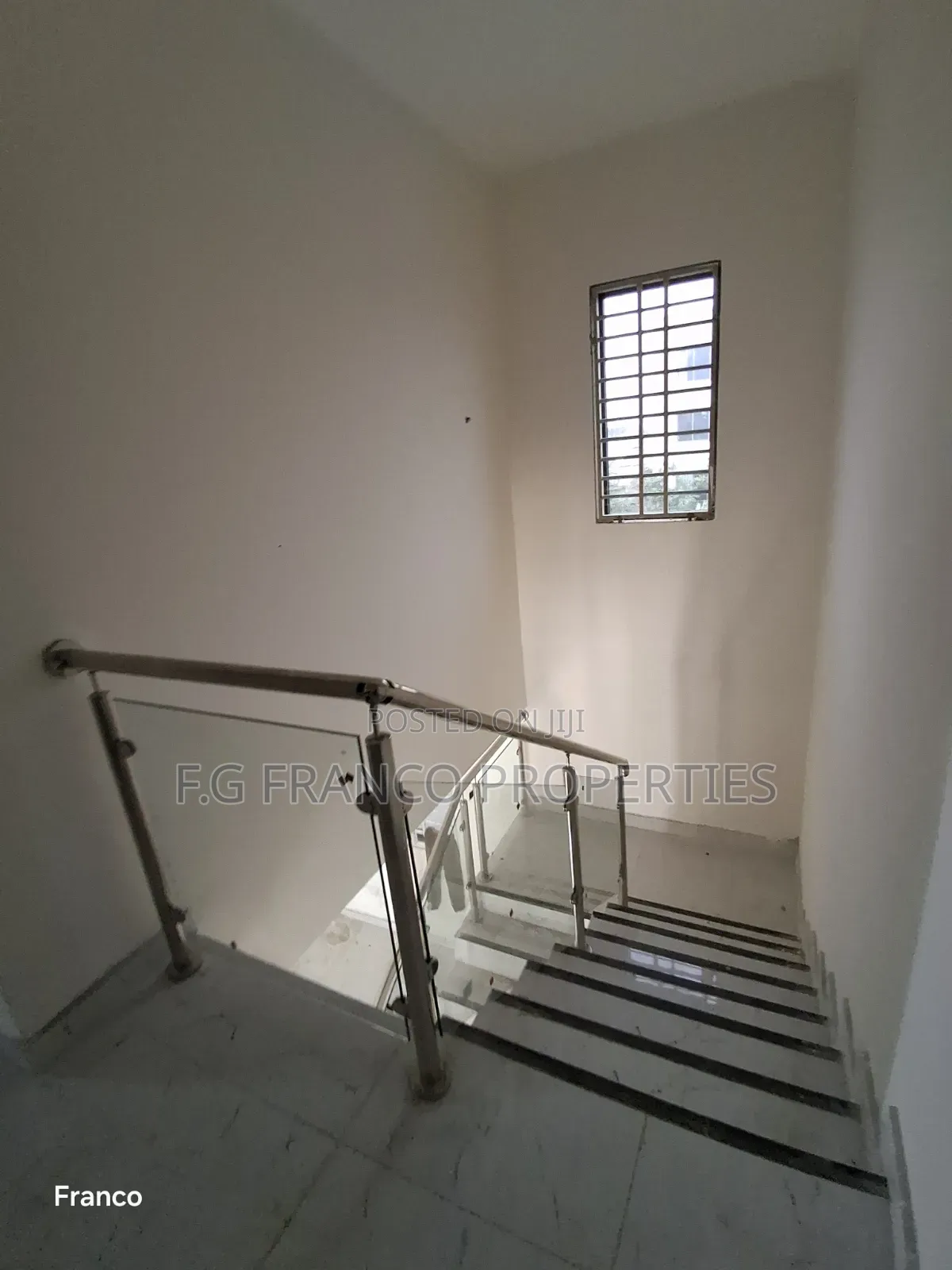 3bdrm House in Kg Franco Properties, Baatsona Total for sale