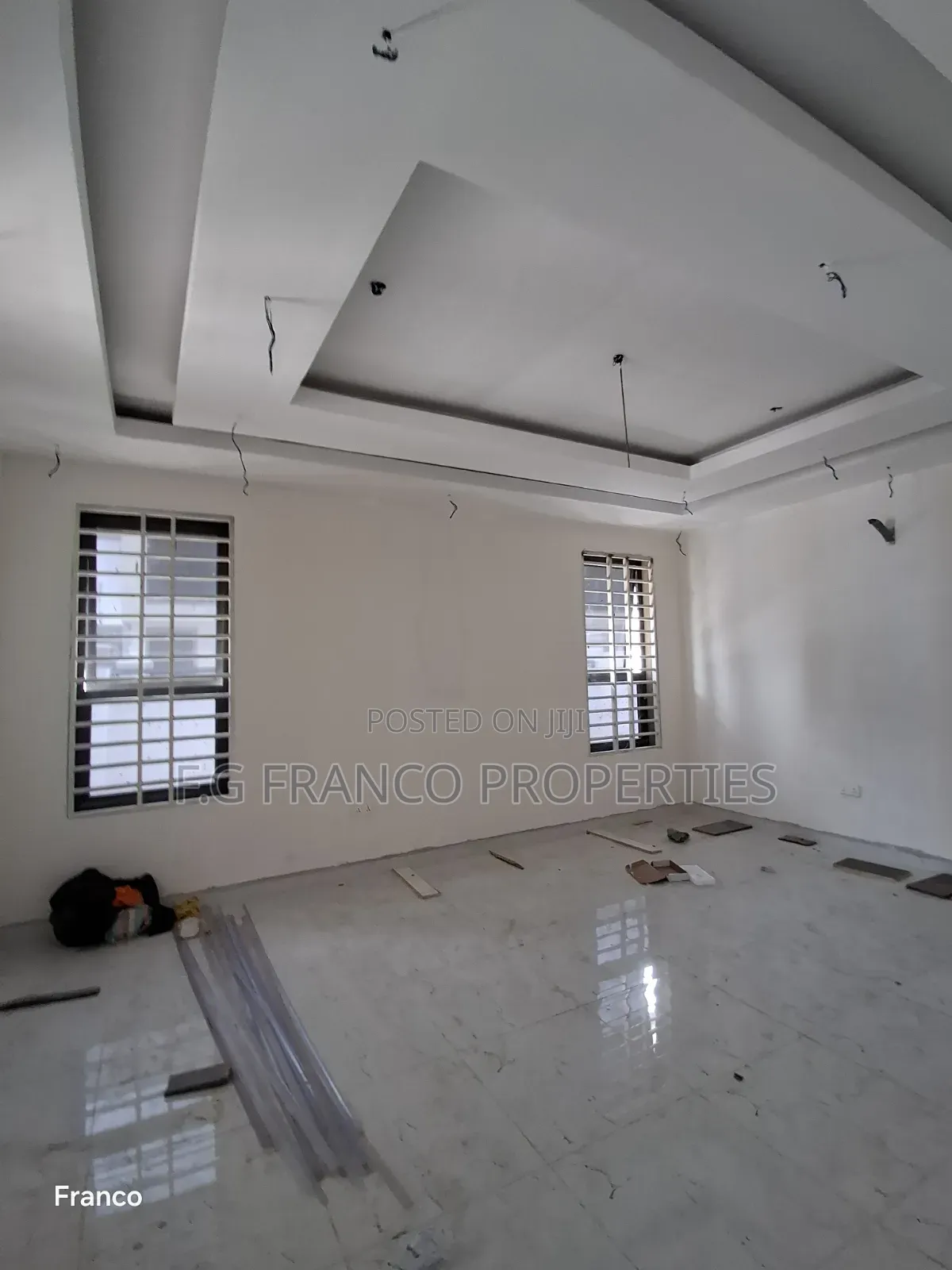 3bdrm House in Kg Franco Properties, Baatsona Total for sale