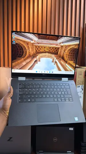 Laptop Dell XPS 15 9575 2-in-1 16GB Intel Core i7 SSD 512GB