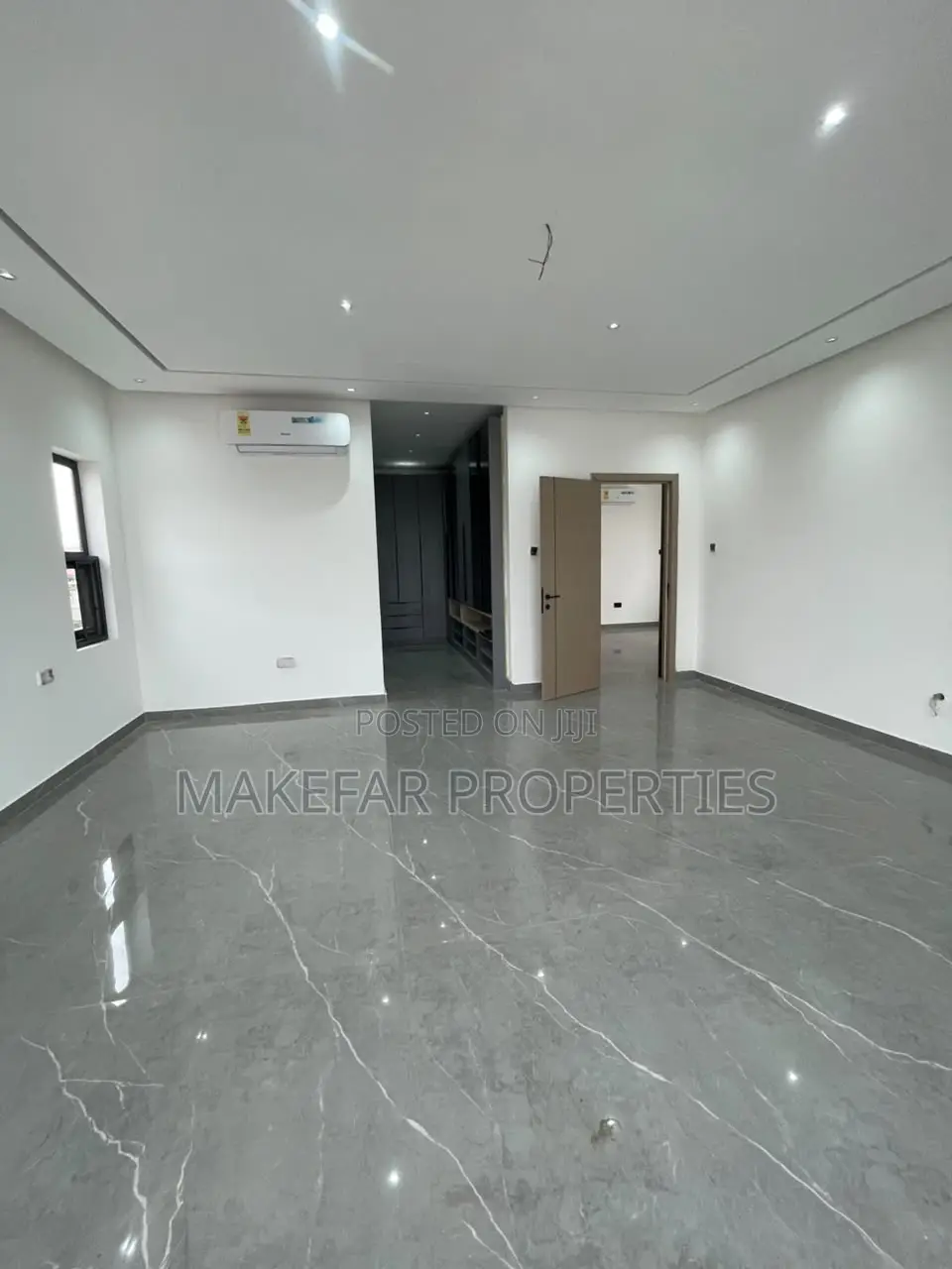 3bdrm House in Ashaley Botwe for sale