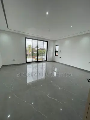 3bdrm House in Ashaley Botwe for sale