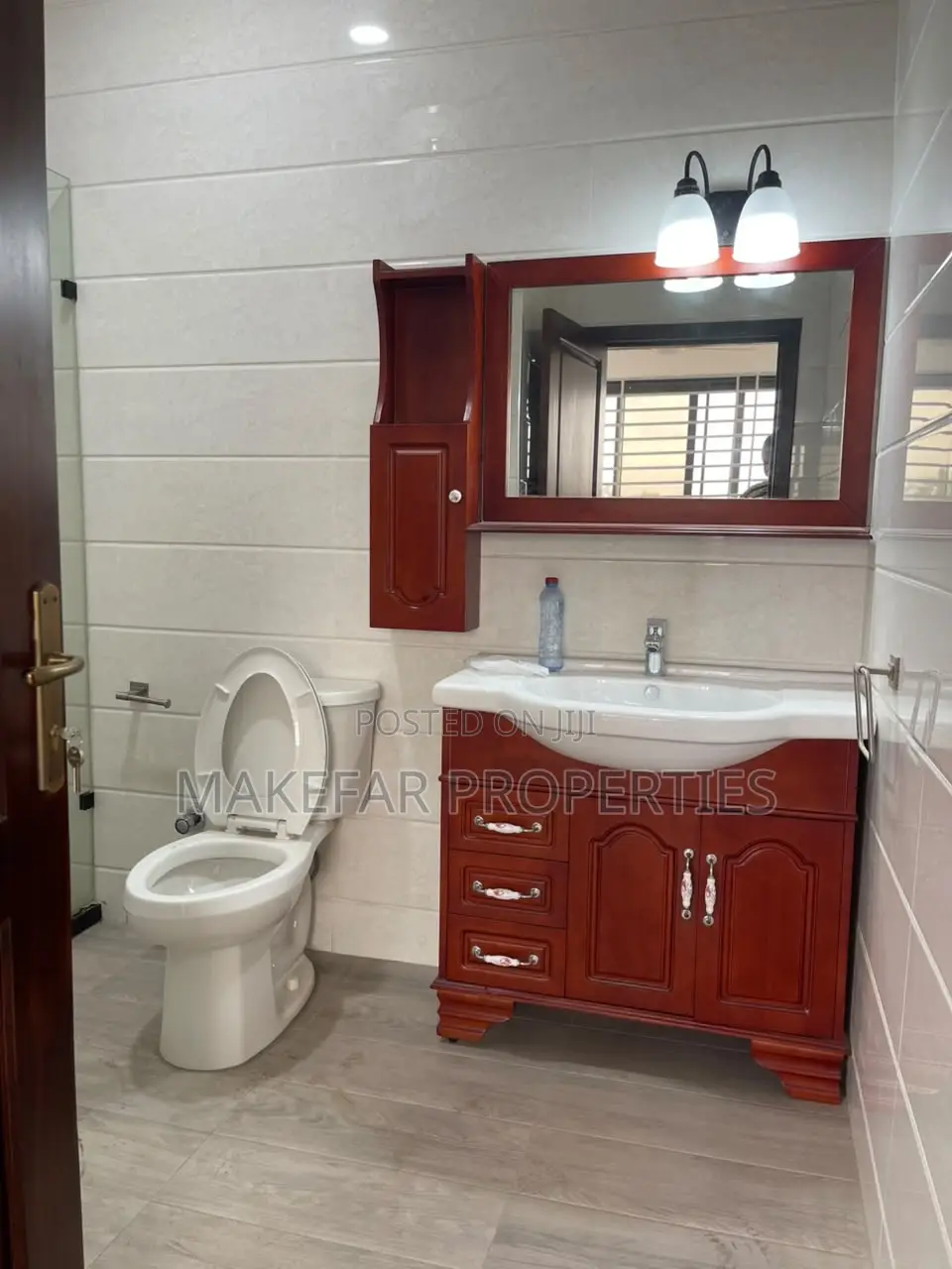 3bdrm House in Ashaley Botwe for sale