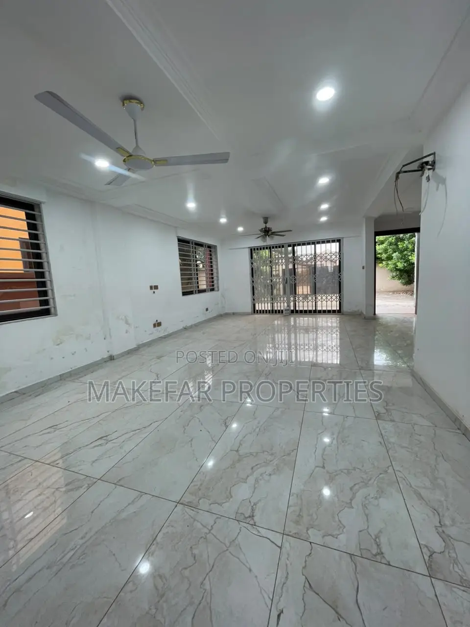 3bdrm House in Ashaley Botwe for sale