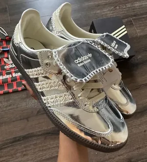 High Quality Adidas Sneakers Available in Stock