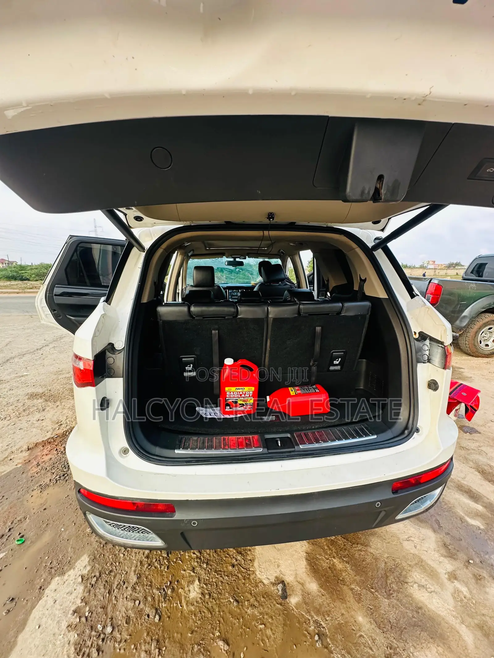 Zotye Z560 2018 White