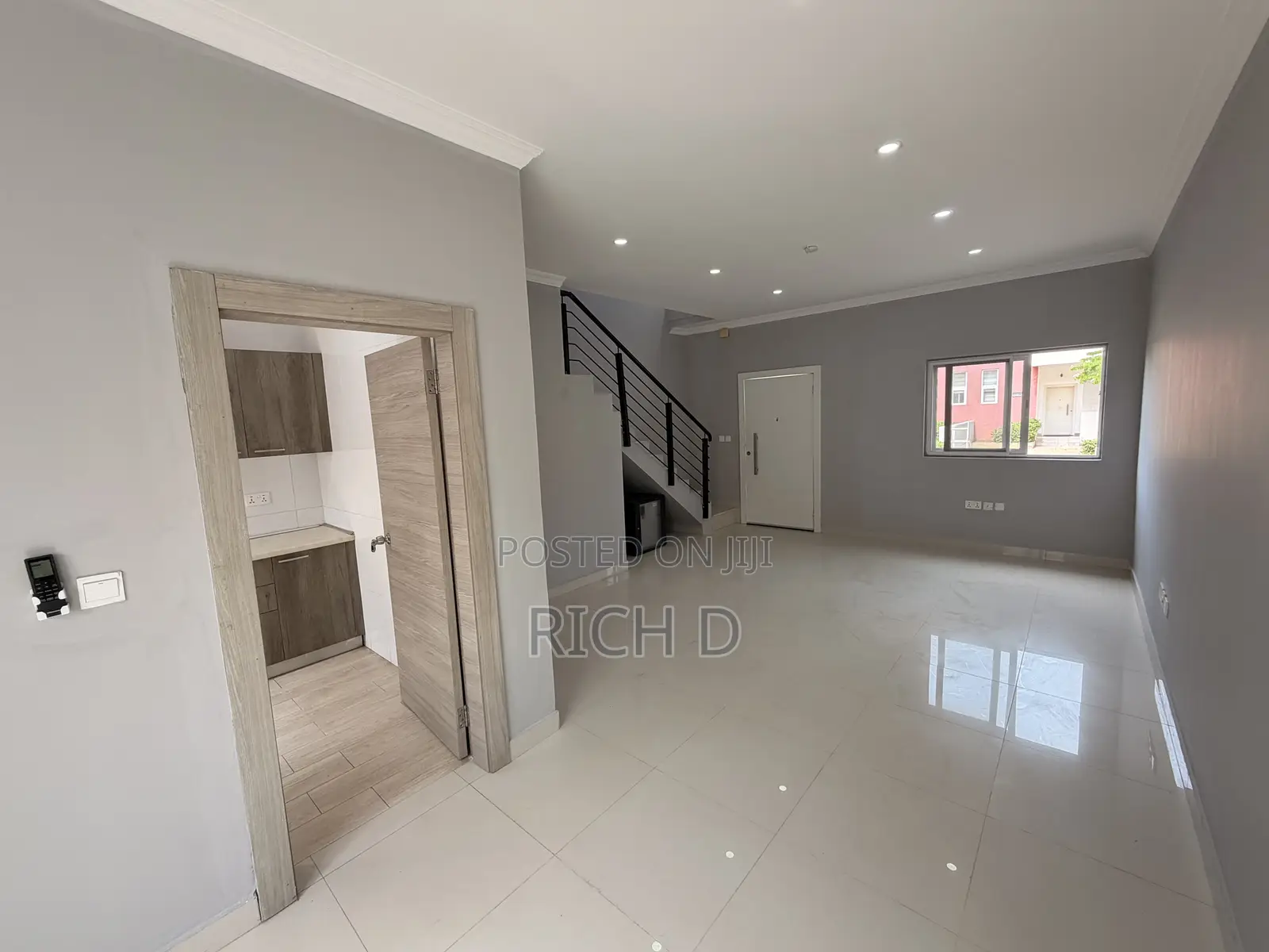 2bdrm Townhouse / Terrace in The Greens Estate, Community 25 for rent