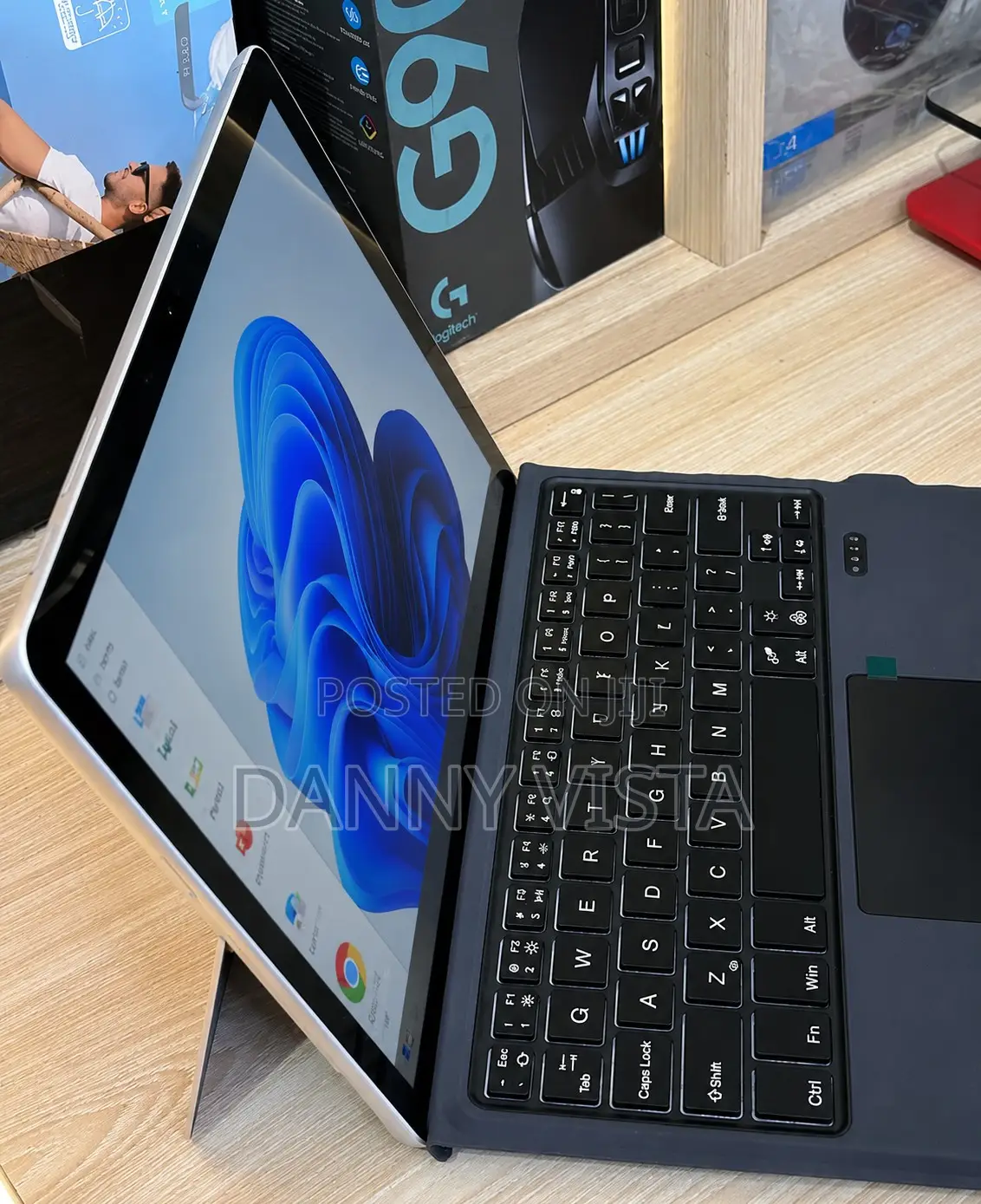 New Laptop Microsoft Surface Laptop 8GB Intel Pentium SSD 128GB