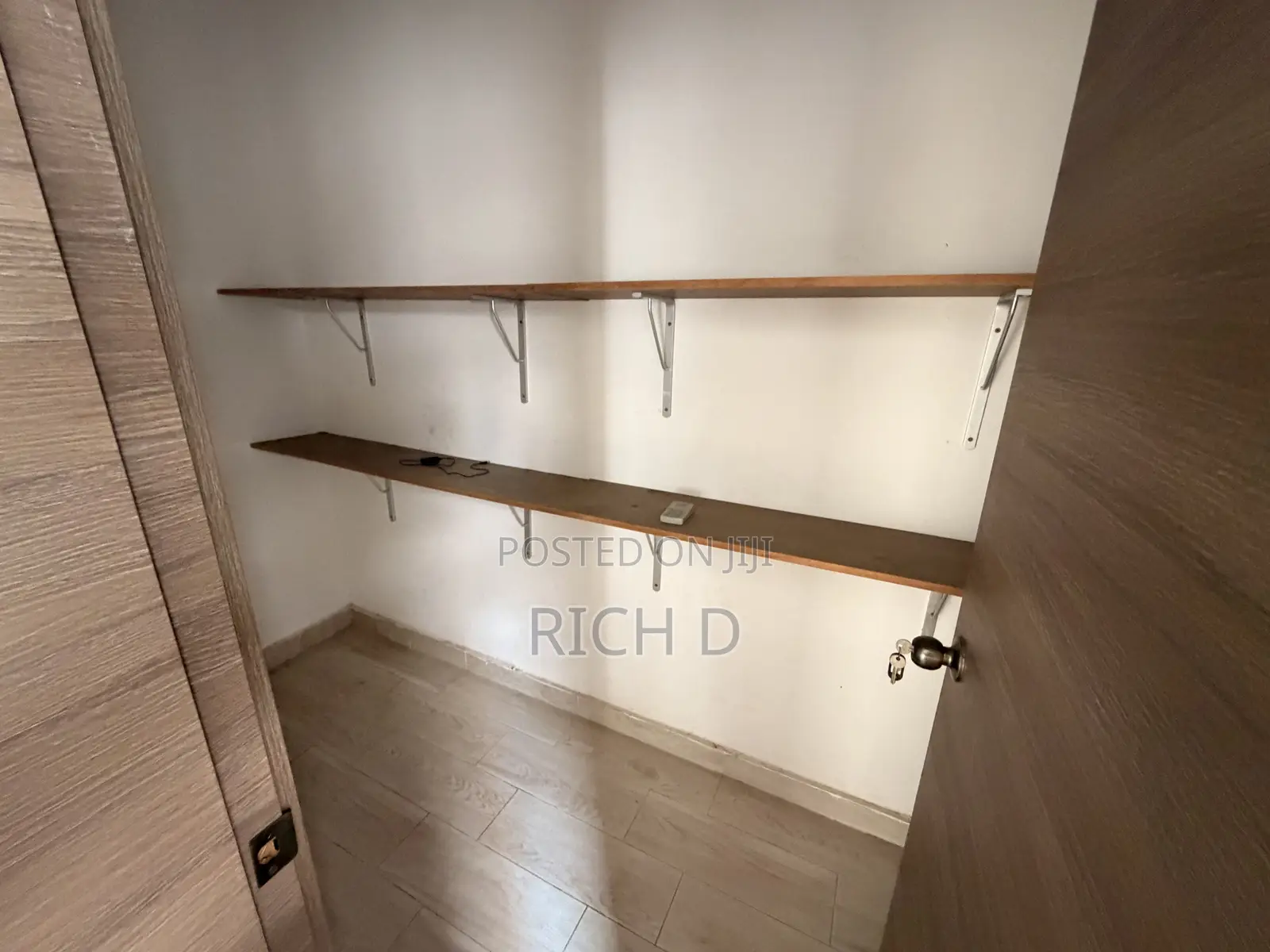 5bdrm House in The Greens Estate, Community 25 for rent