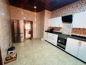 4bdrm House in Achimota for sale