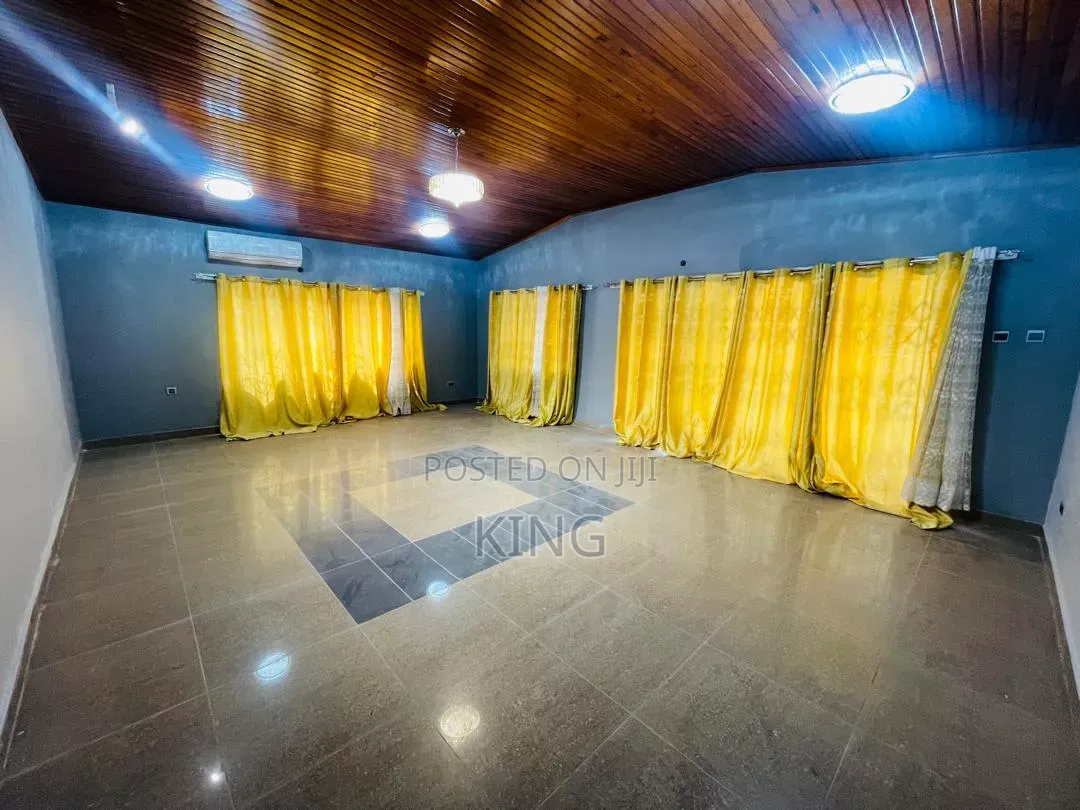 4bdrm House in Achimota for sale