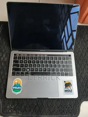 Laptop Apple MacBook Pro 2019 8GB Intel Core i5 SSD 256GB