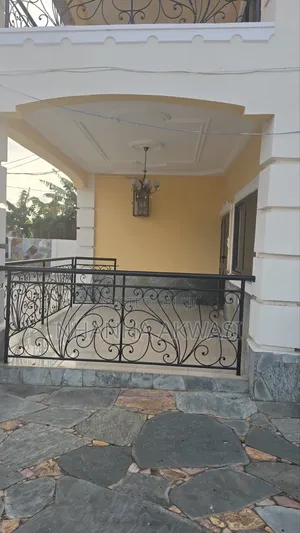 4bdrm House in Community 18, Sakumono for rent