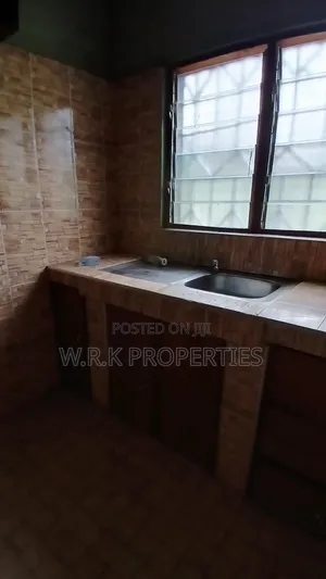 1bdrm Apartment in Opoku Nsiah, New-Juaben Municipal for rent