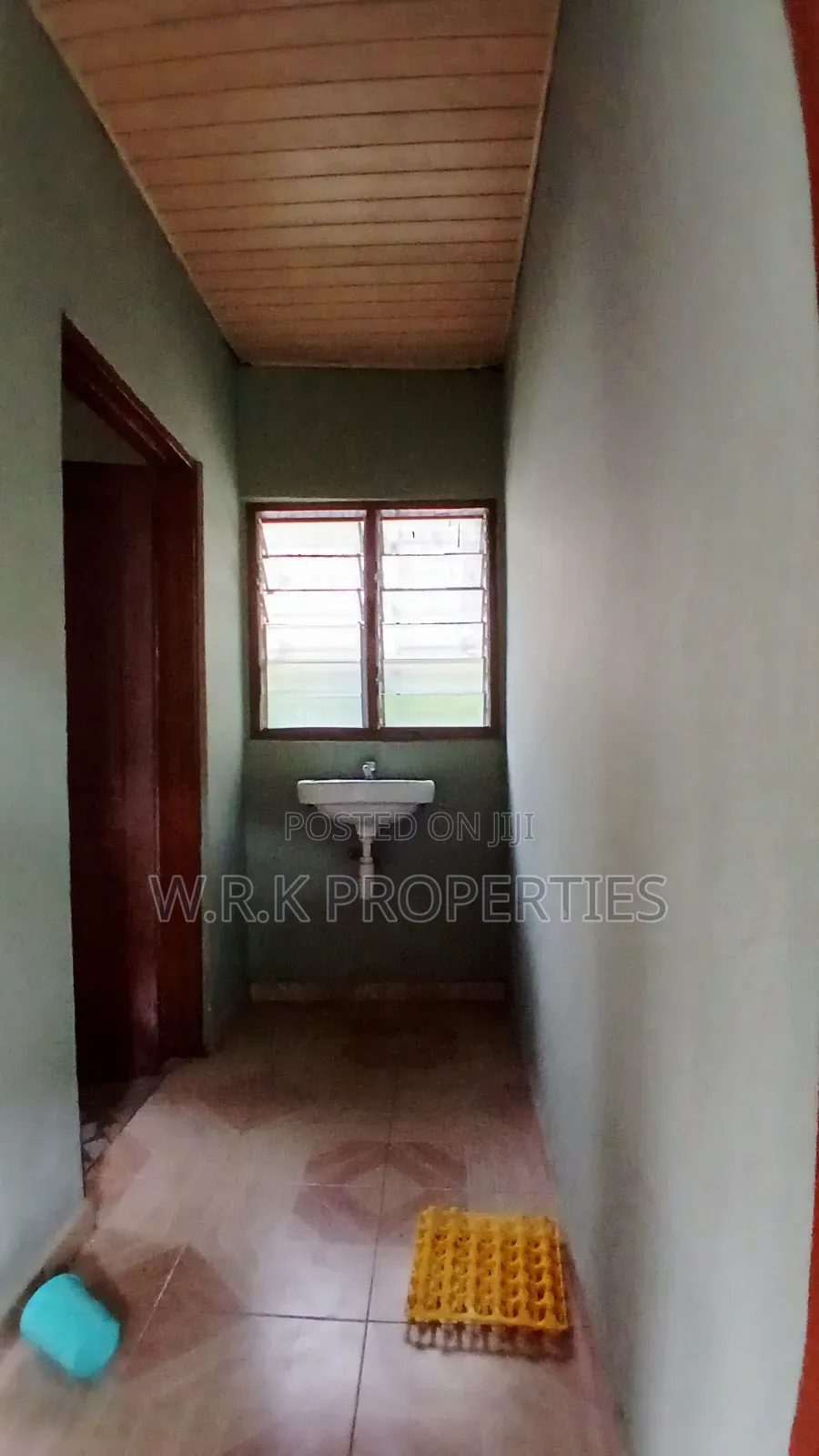 1bdrm Apartment in Opoku Nsiah, New-Juaben Municipal for rent