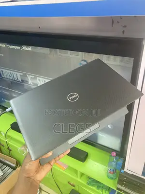 Laptop Dell Latitude 7520 16GB Intel Core i7 SSD 512GB