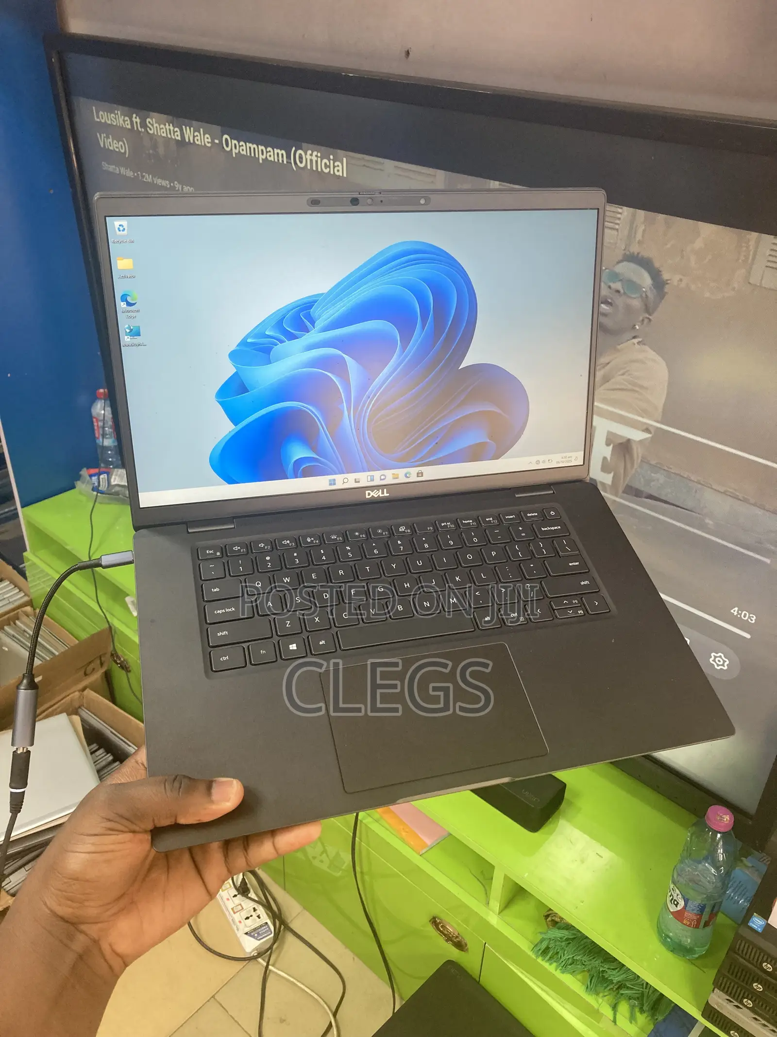 Laptop Dell Latitude 7520 16GB Intel Core i7 SSD 512GB