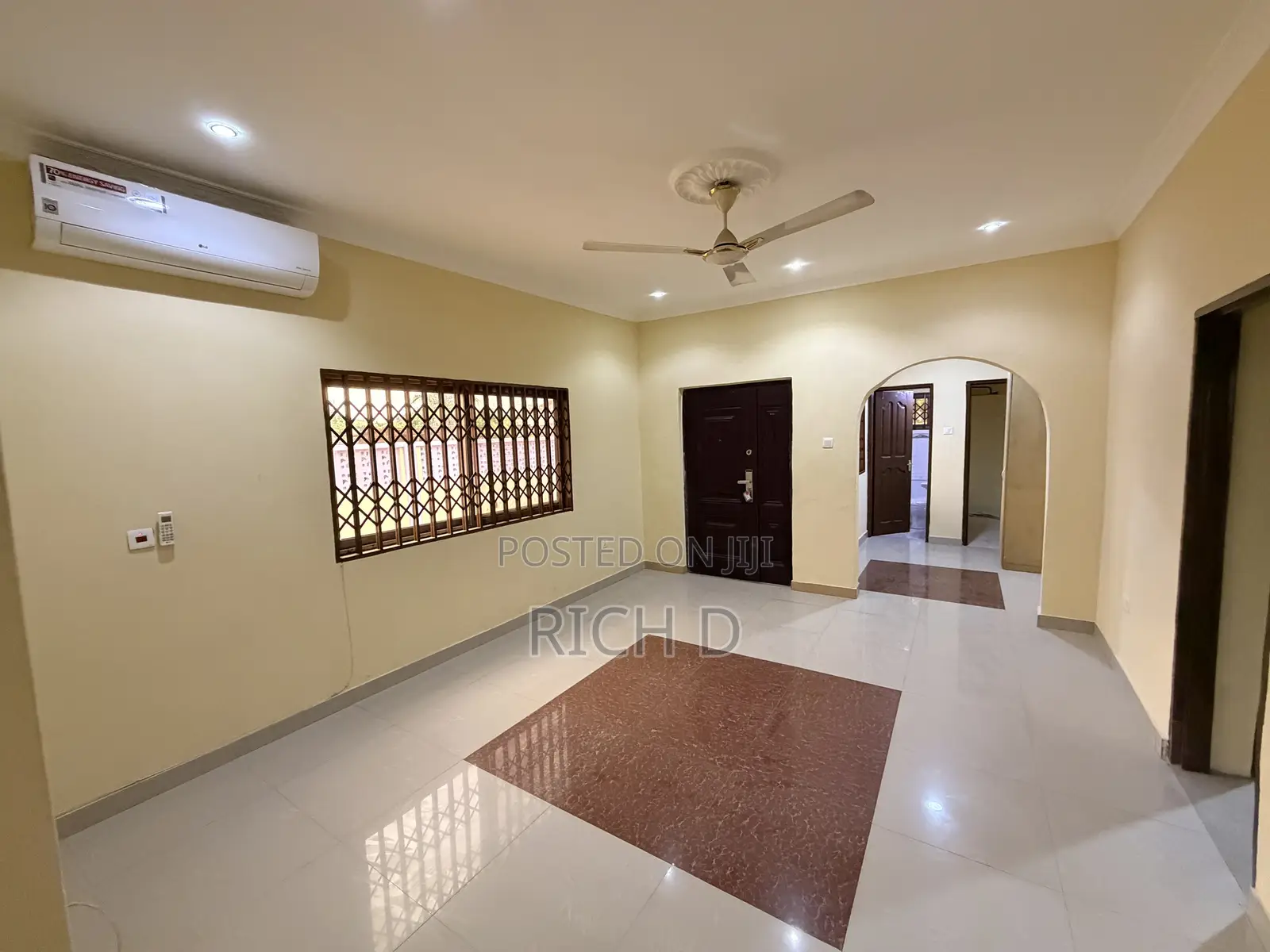 3bdrm House in Community 25 for rent