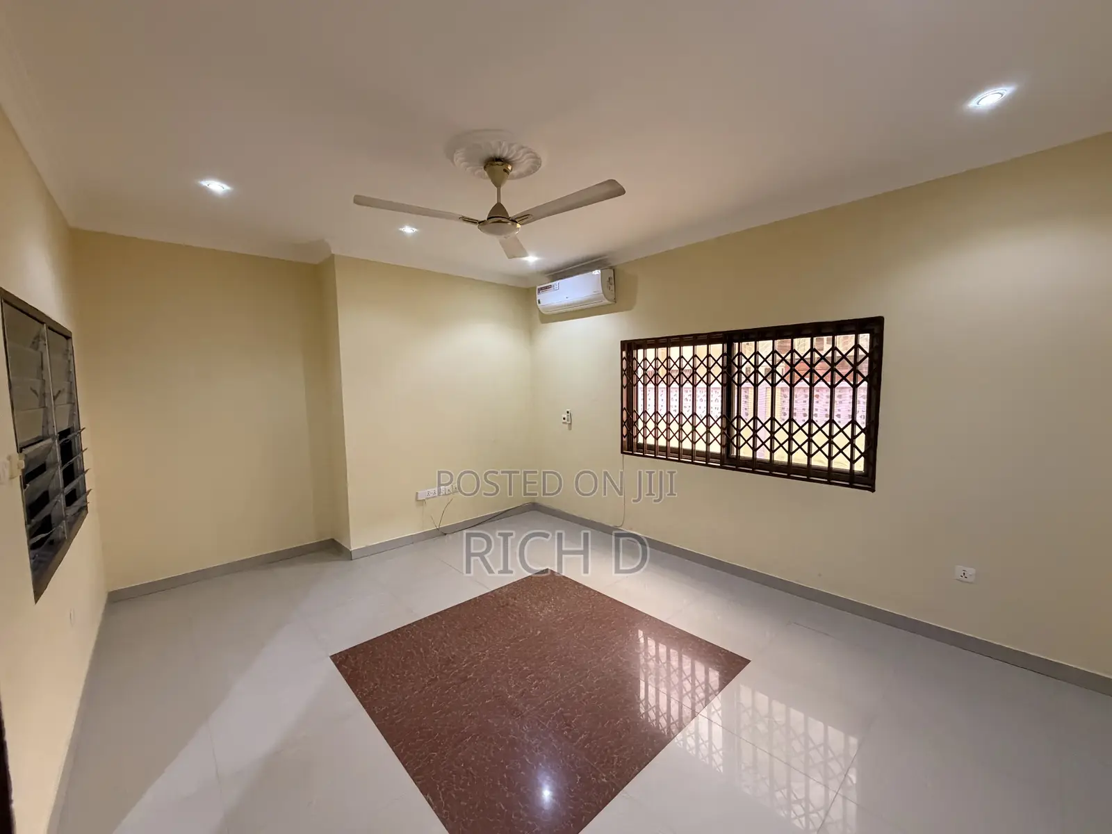 3bdrm House in Community 25 for rent
