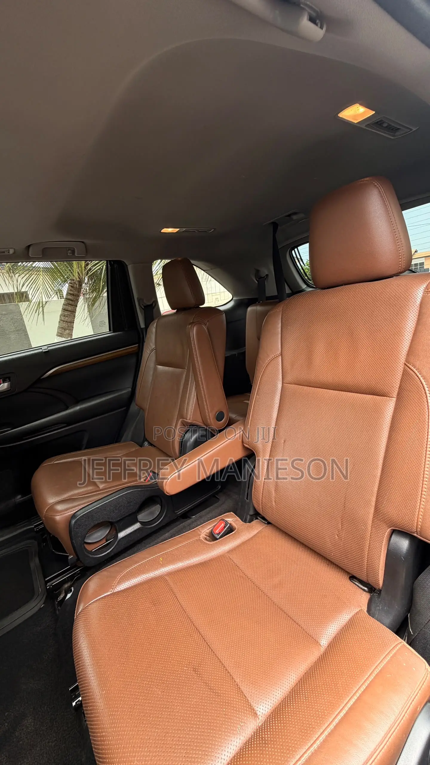 Toyota Highlander XLE 4x2 V6 (3.5L 6cyl 8A) 2017 Blue