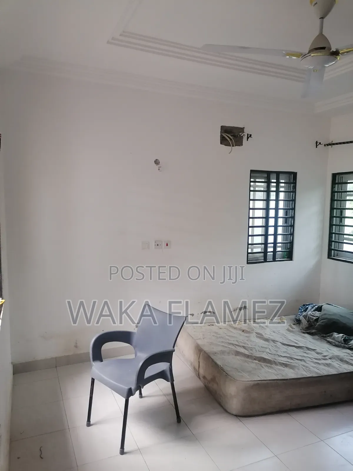 3bdrm House in Waka Properties, Amasaman for sale