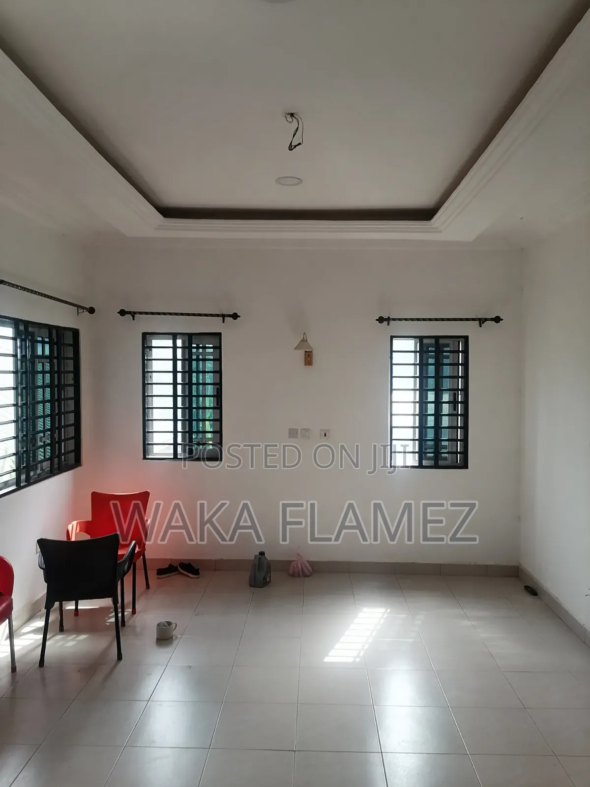 3bdrm House in Waka Properties, Amasaman for sale