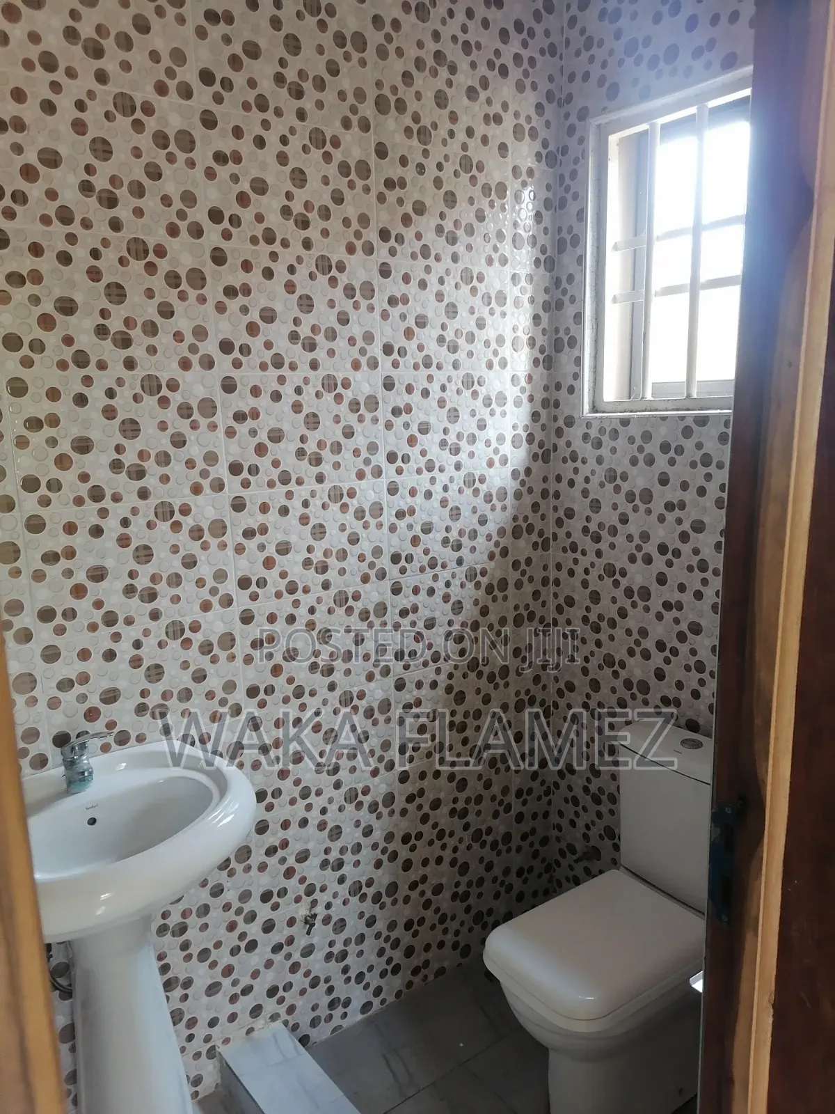 2bdrm House in Kutunse Satellite, Amasaman for rent