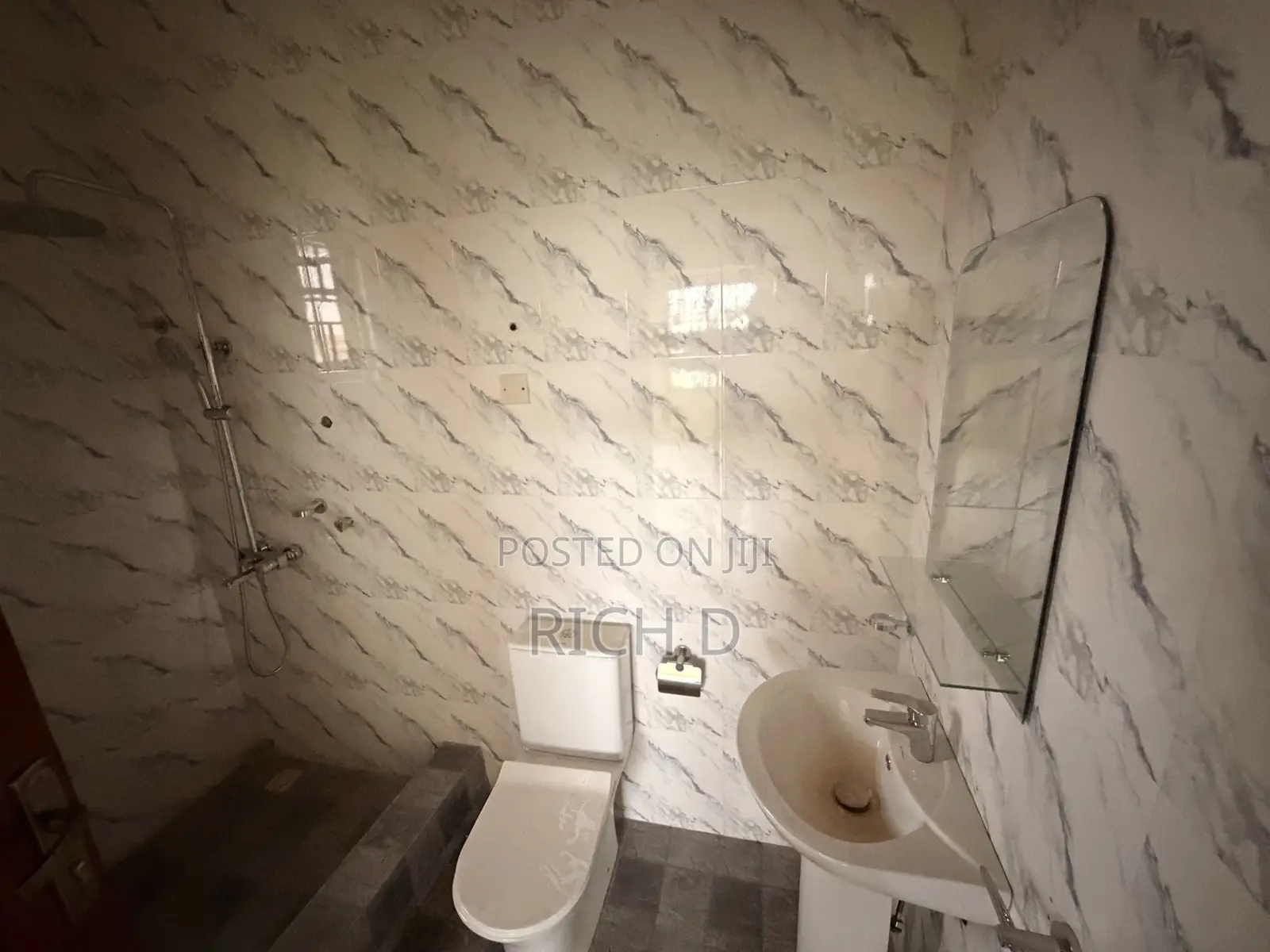 2bdrm Apartment in Dawhenya for rent