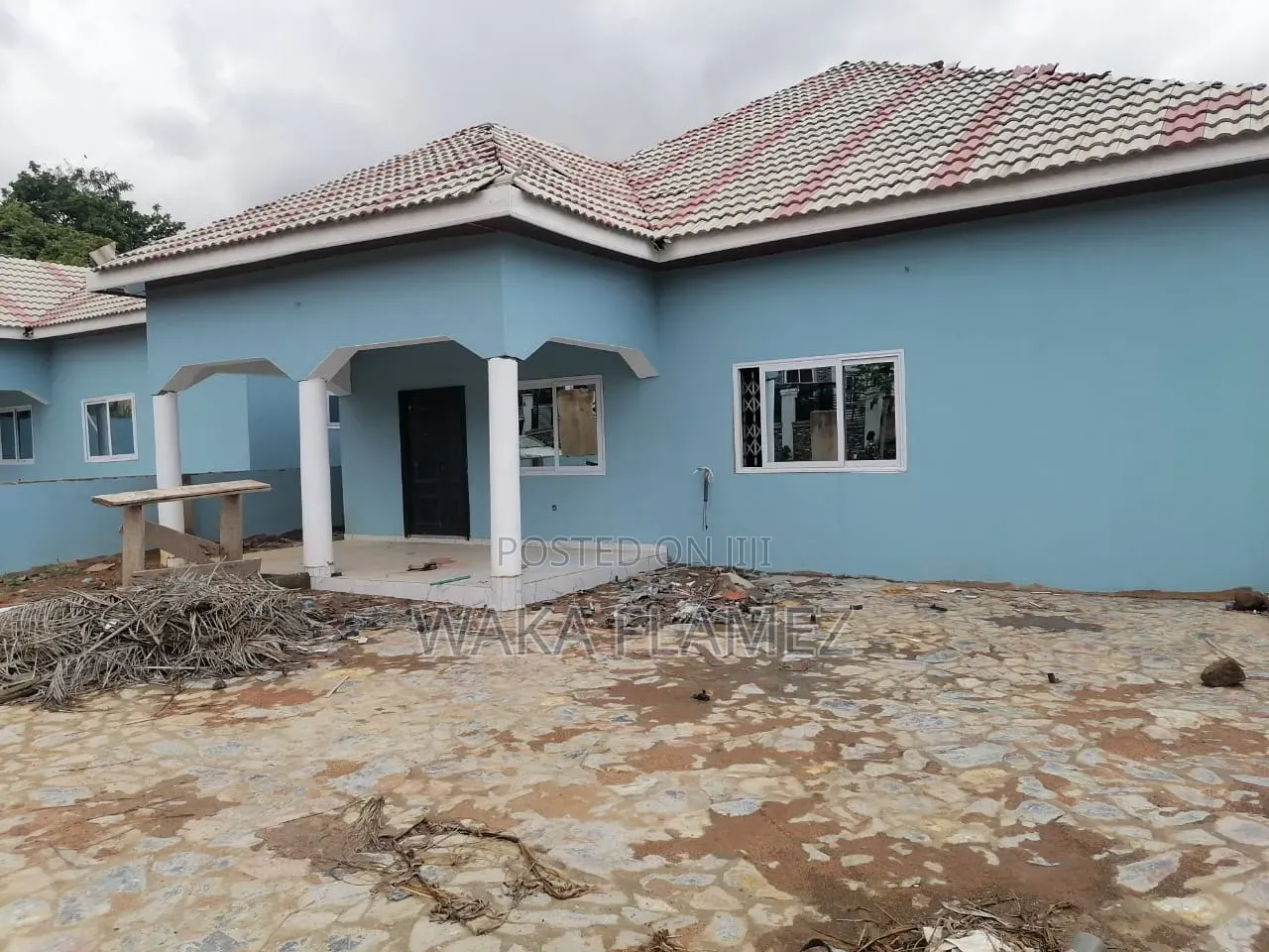 3bdrm House in Koans Estate, Amasaman for sale