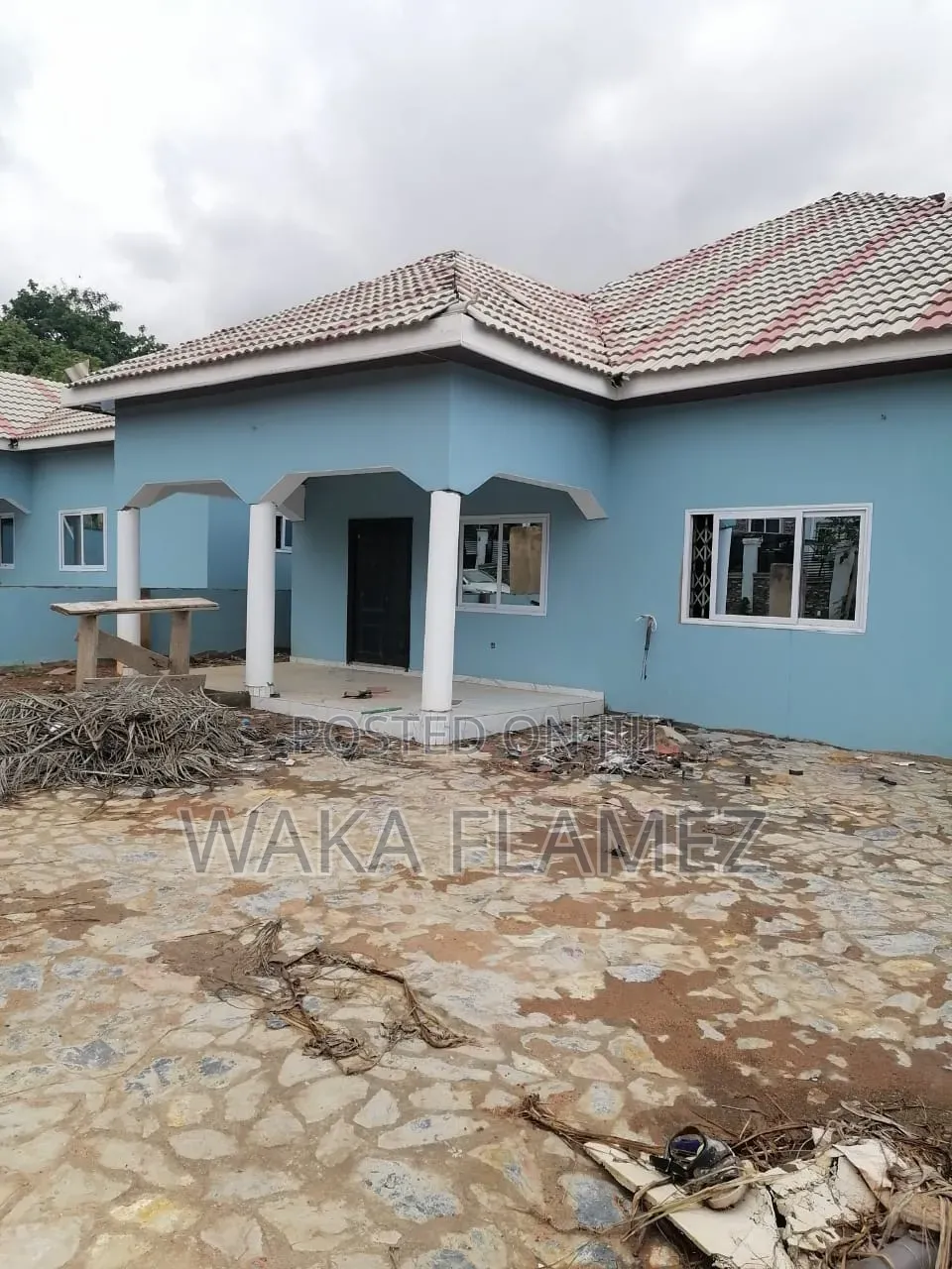 3bdrm House in Koans Estate, Amasaman for sale