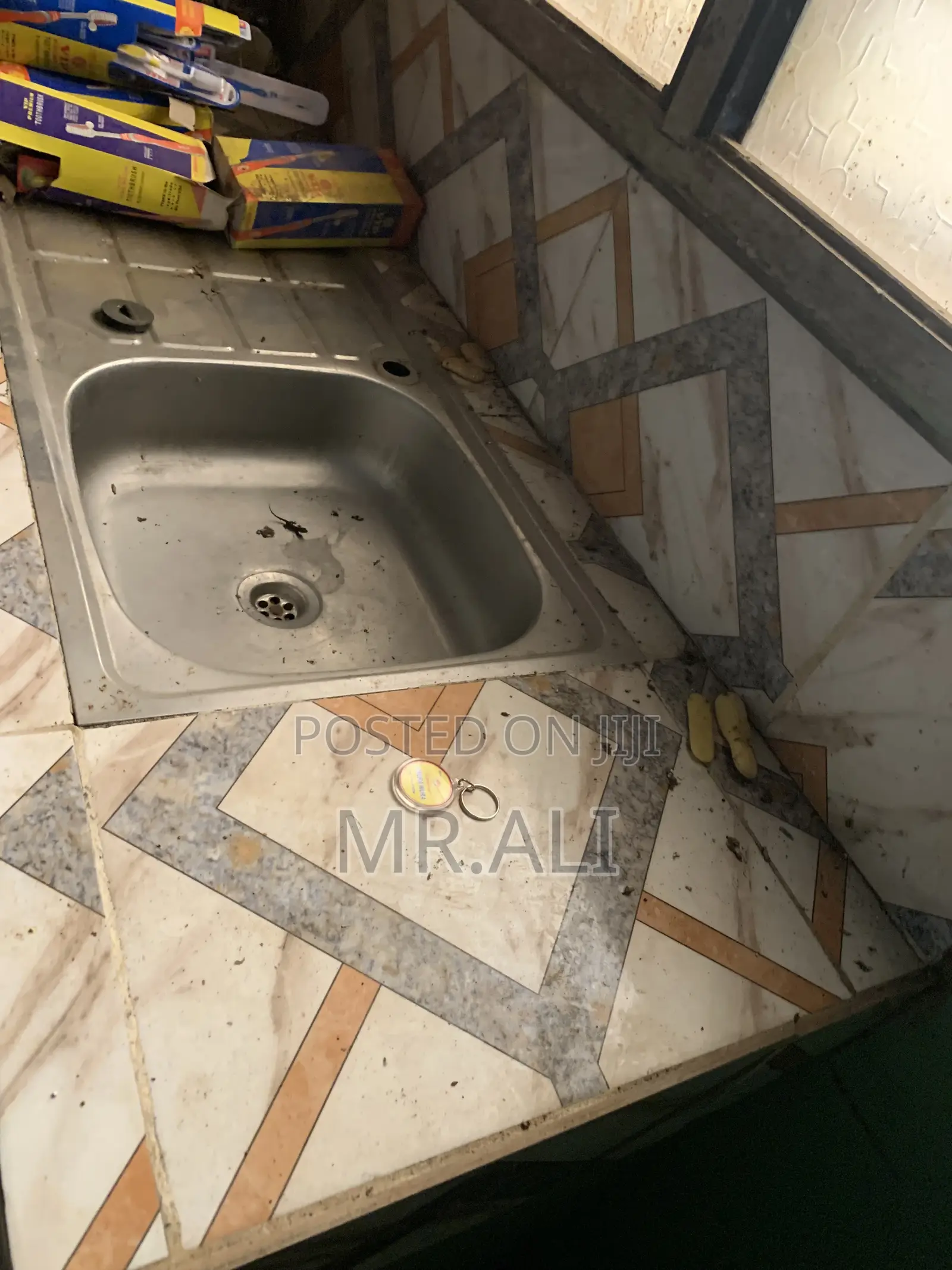 1bdrm House in Oklu Nkwanta, Awutu Senya East Municipal for rent