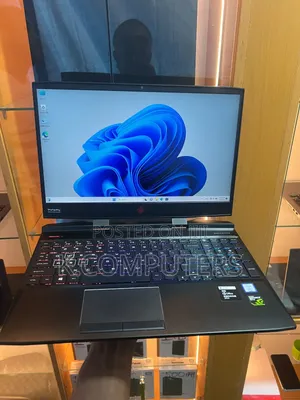 Laptop HP Omen 15-dh002nr 16GB Intel Core i7 HDD+SSD 128GB
