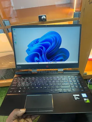 Laptop HP Omen 15-dh002nr 16GB Intel Core i7 HDD+SSD 128GB
