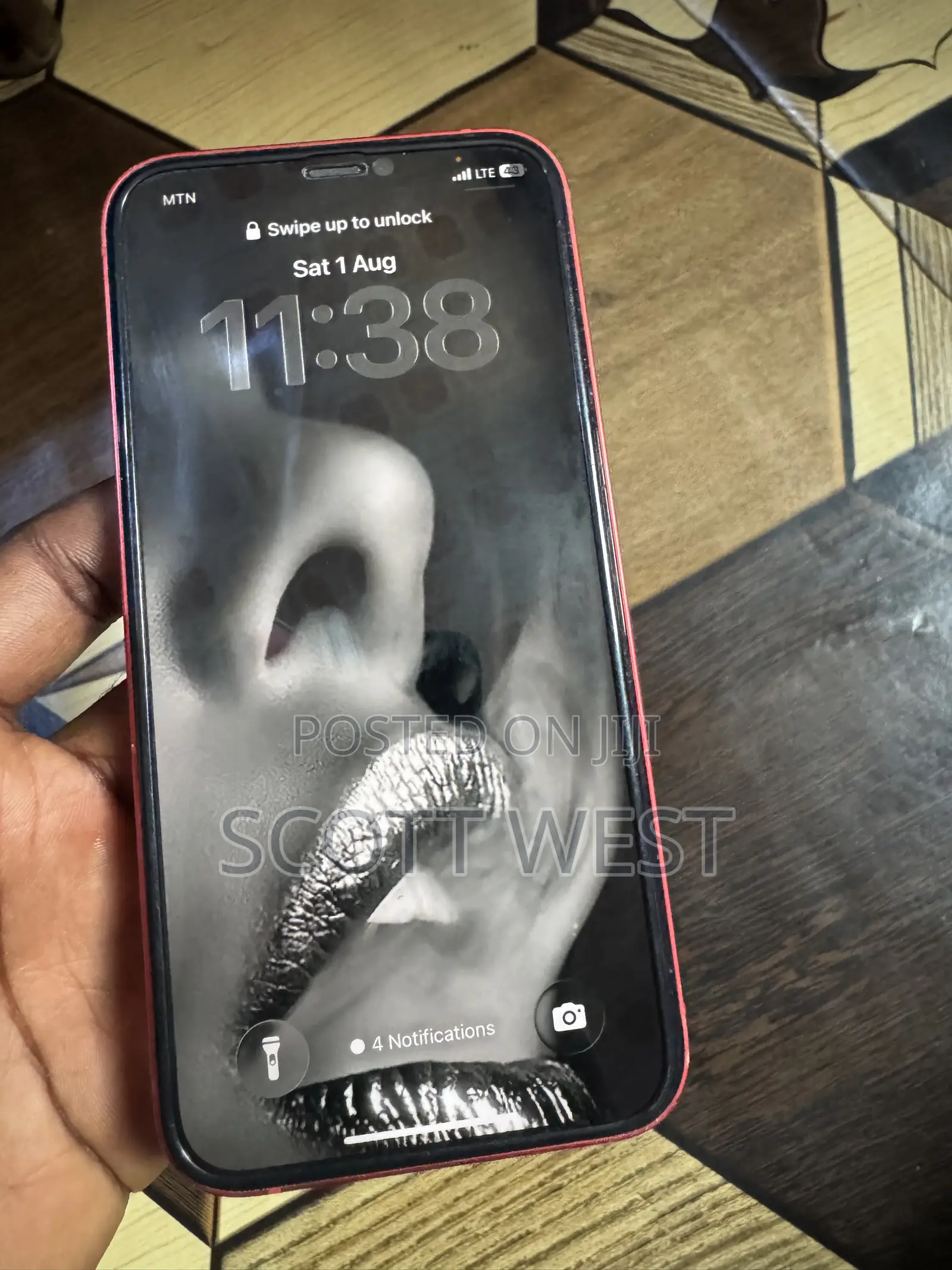 Apple iPhone 12 64 GB Red