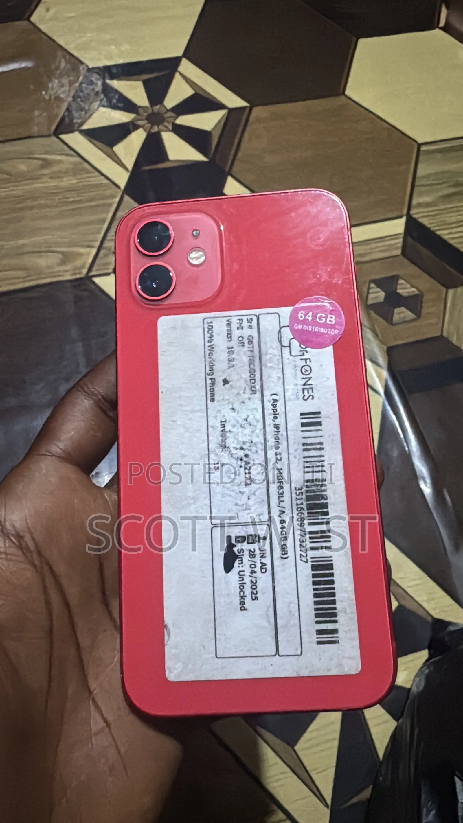 Apple iPhone 12 64 GB Red