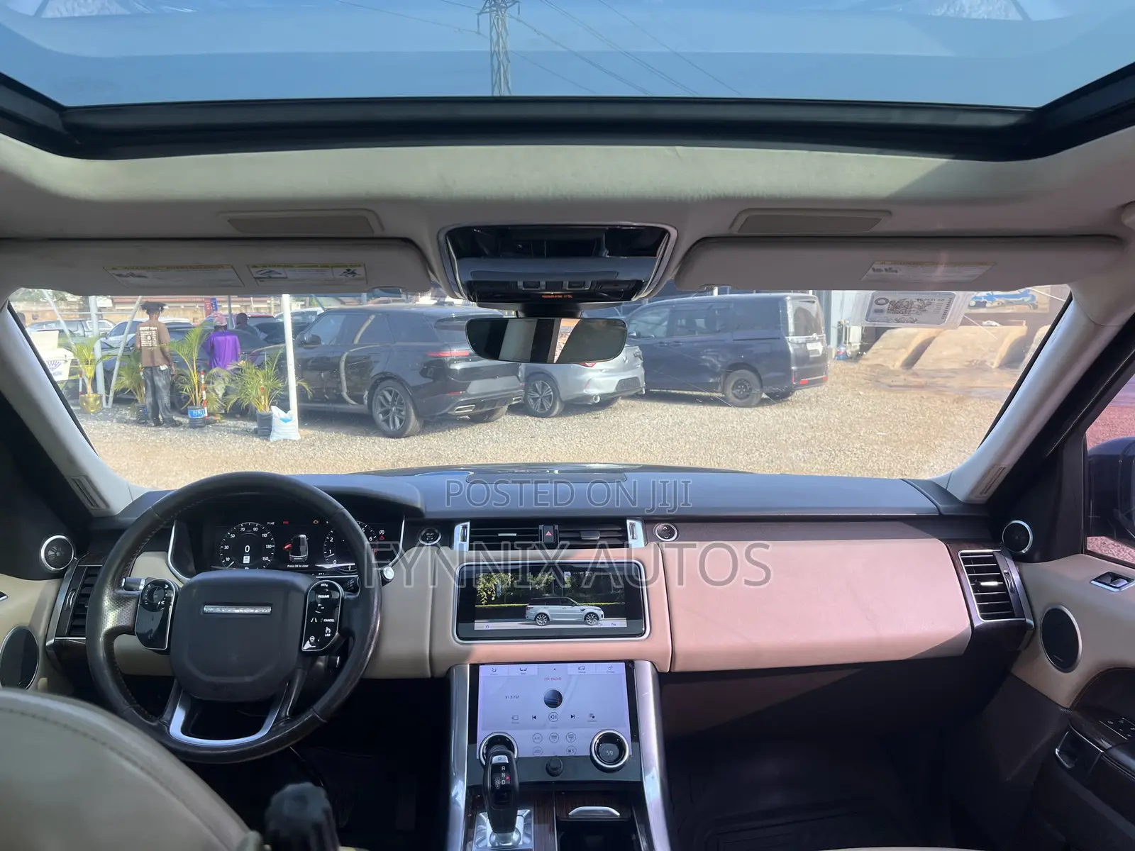 Rover Land 2019 Black