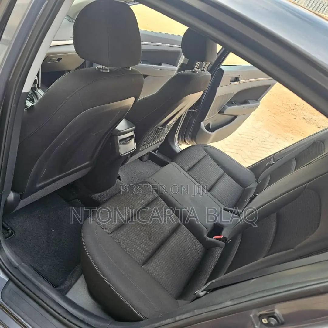 Hyundai Elantra Sport 2018 Gray