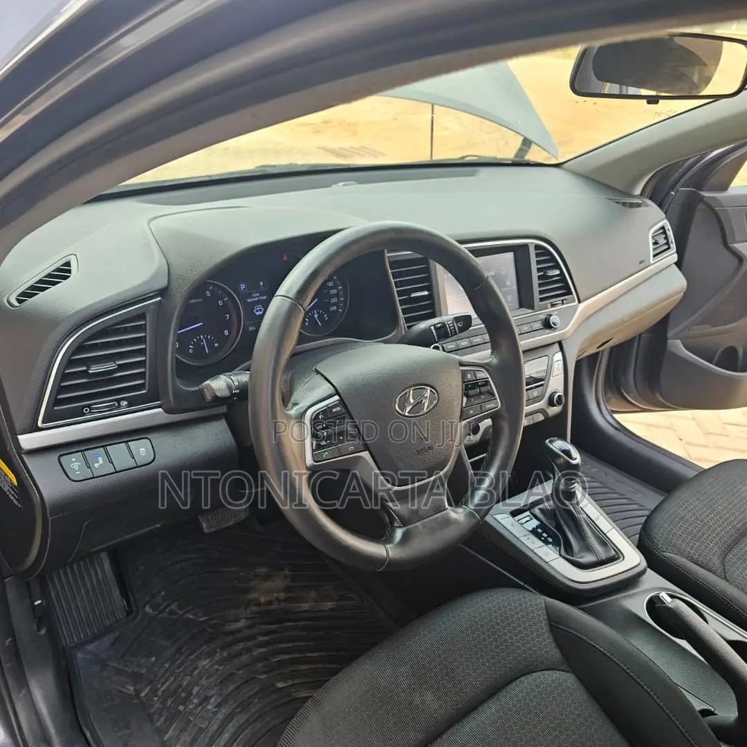 Hyundai Elantra Sport 2018 Gray