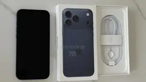 New Apple iPhone 17 Pro Max 256 GB Blue