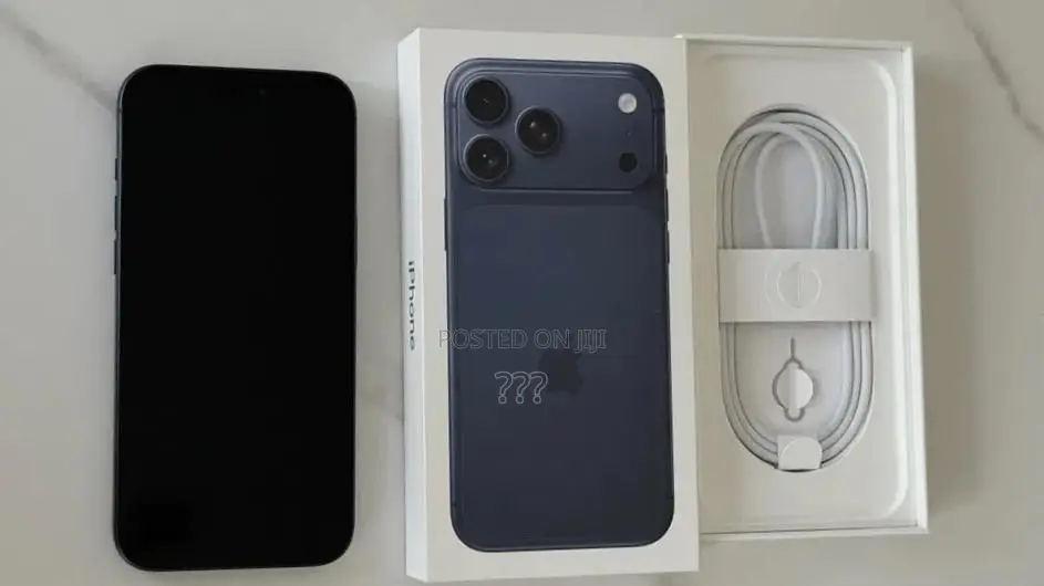 New Apple iPhone 17 Pro Max 256 GB Blue