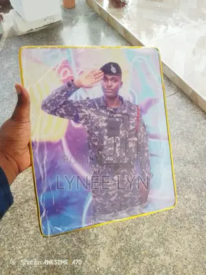 Picture Frame for Sale, Customerization and Graphic Designing