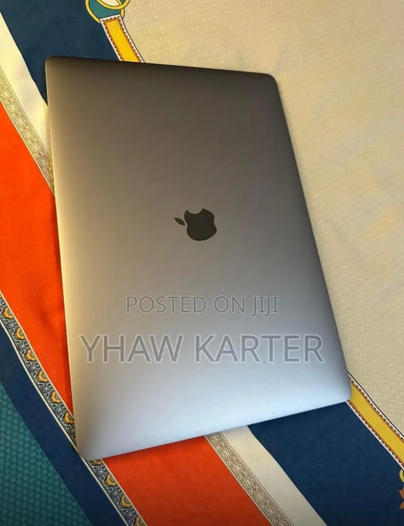 Laptop Apple MacBook Pro 16GB Intel Core i7 SSD 500GB