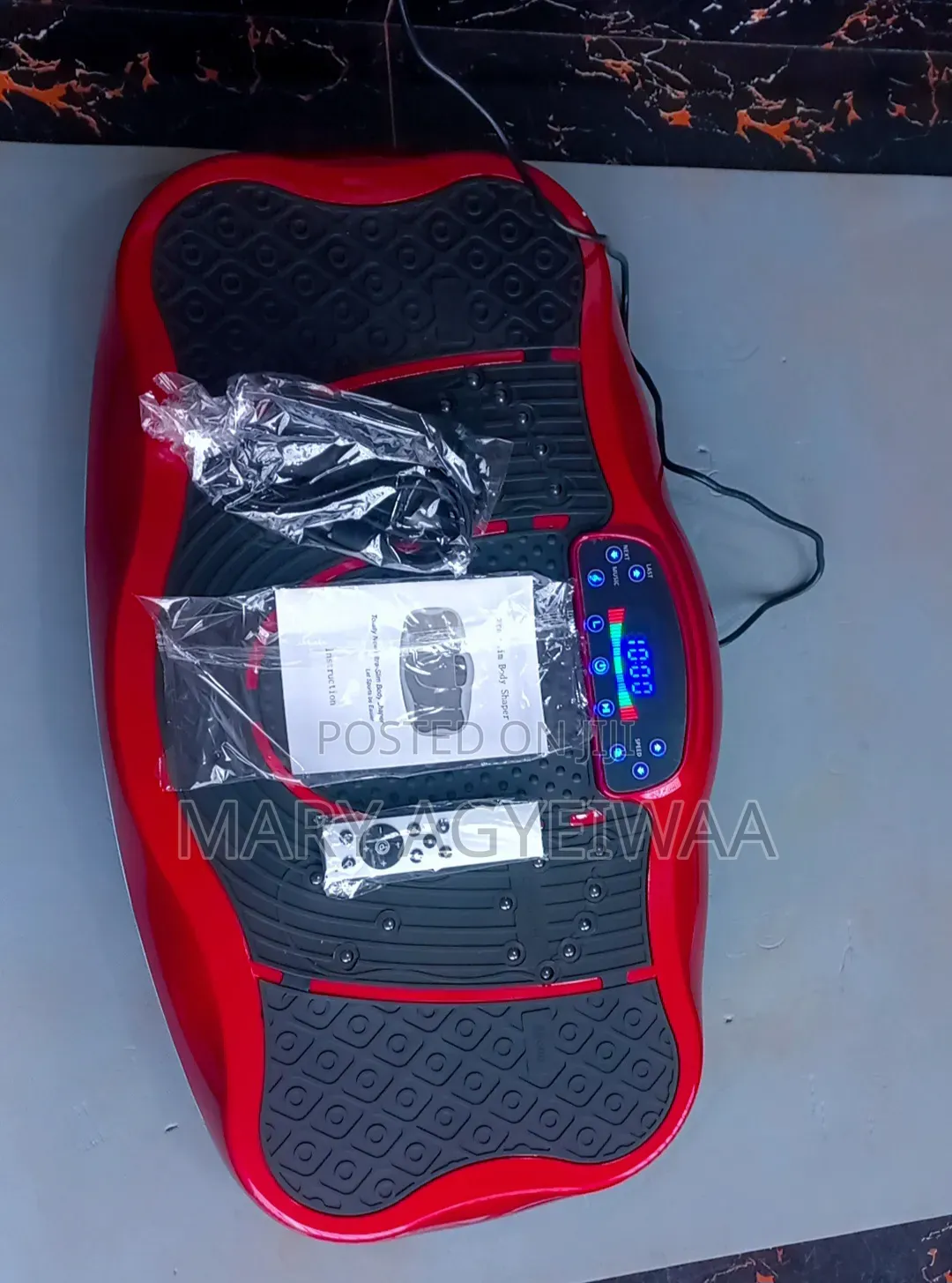 Ultra-Thin Vibration Plate With Inbuilt Bluetooth Speaker