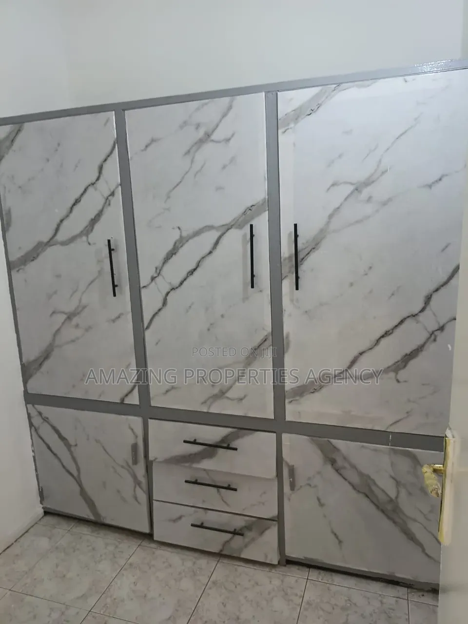 5bdrm House in Cantonment, US Embassy Area for rent